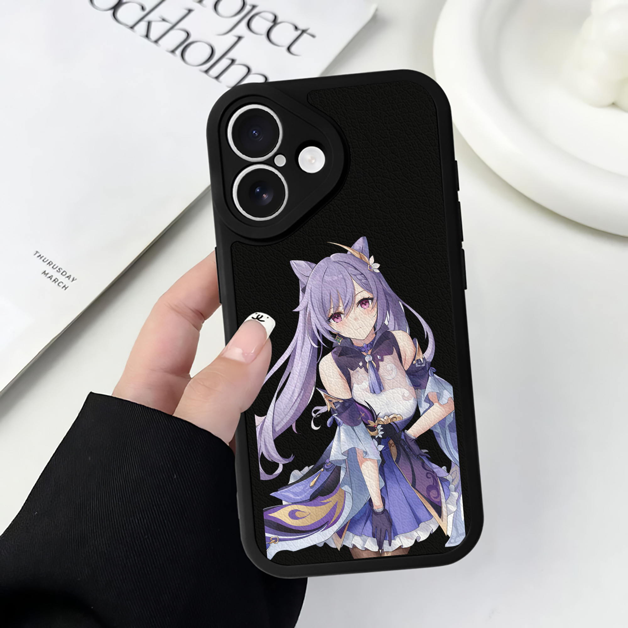 げんし神 刻晴 こくせい genshin Kokusei 【iPhone 16シリーズ対応】シリコンスマホケース（レザー調） 材質：シリコン